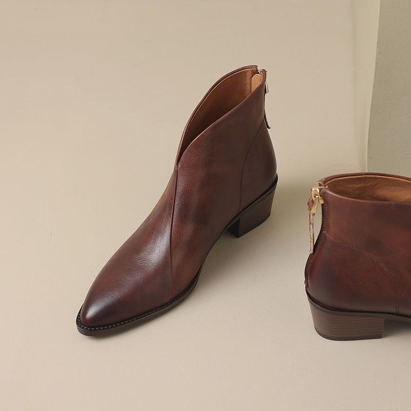 

Британский стиль ретро коричневые ботинки Мартин женские весенне-осенние одинарные ботинки детские средний каблук супер острый толстый каблук короткие ботинки и ботильоны 40