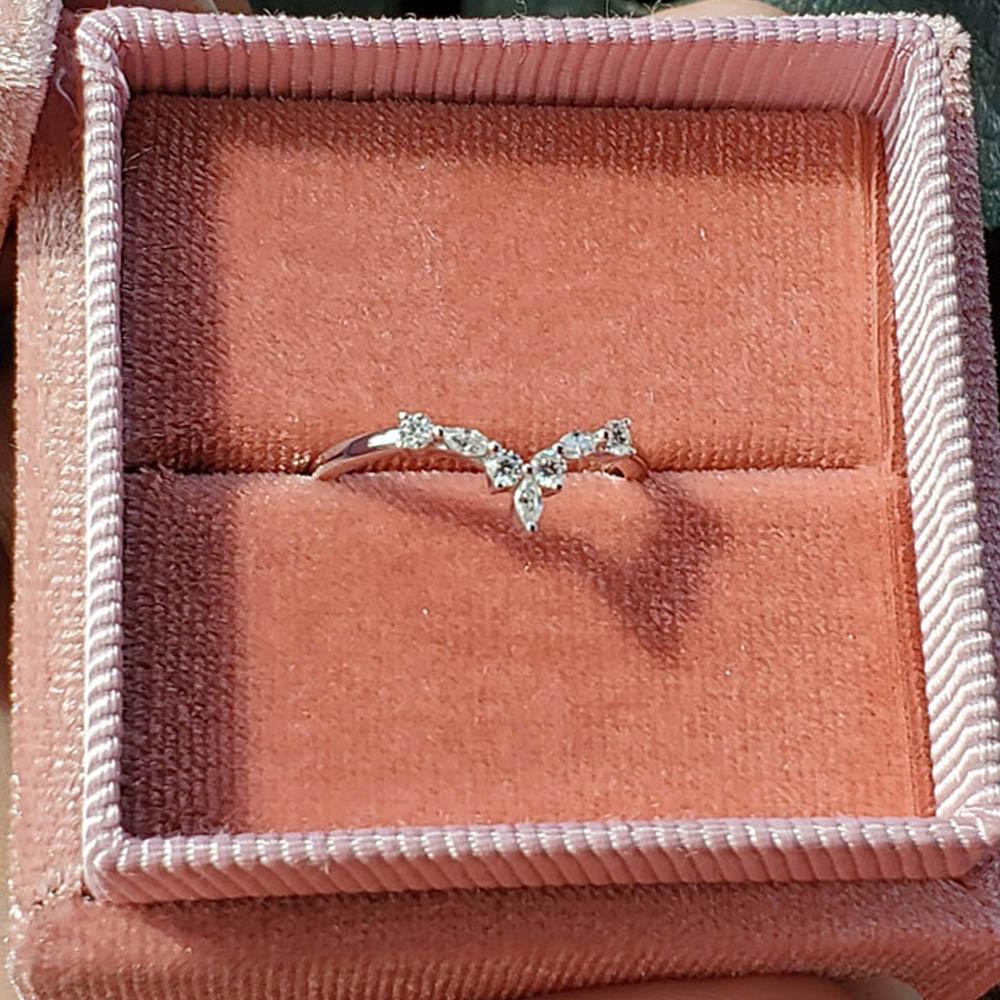 New Arrival Bridal Rings for Wedding Ceremony Party Fancy V Design Ring with Dazzling Stone Good Quality Women Jewelry
