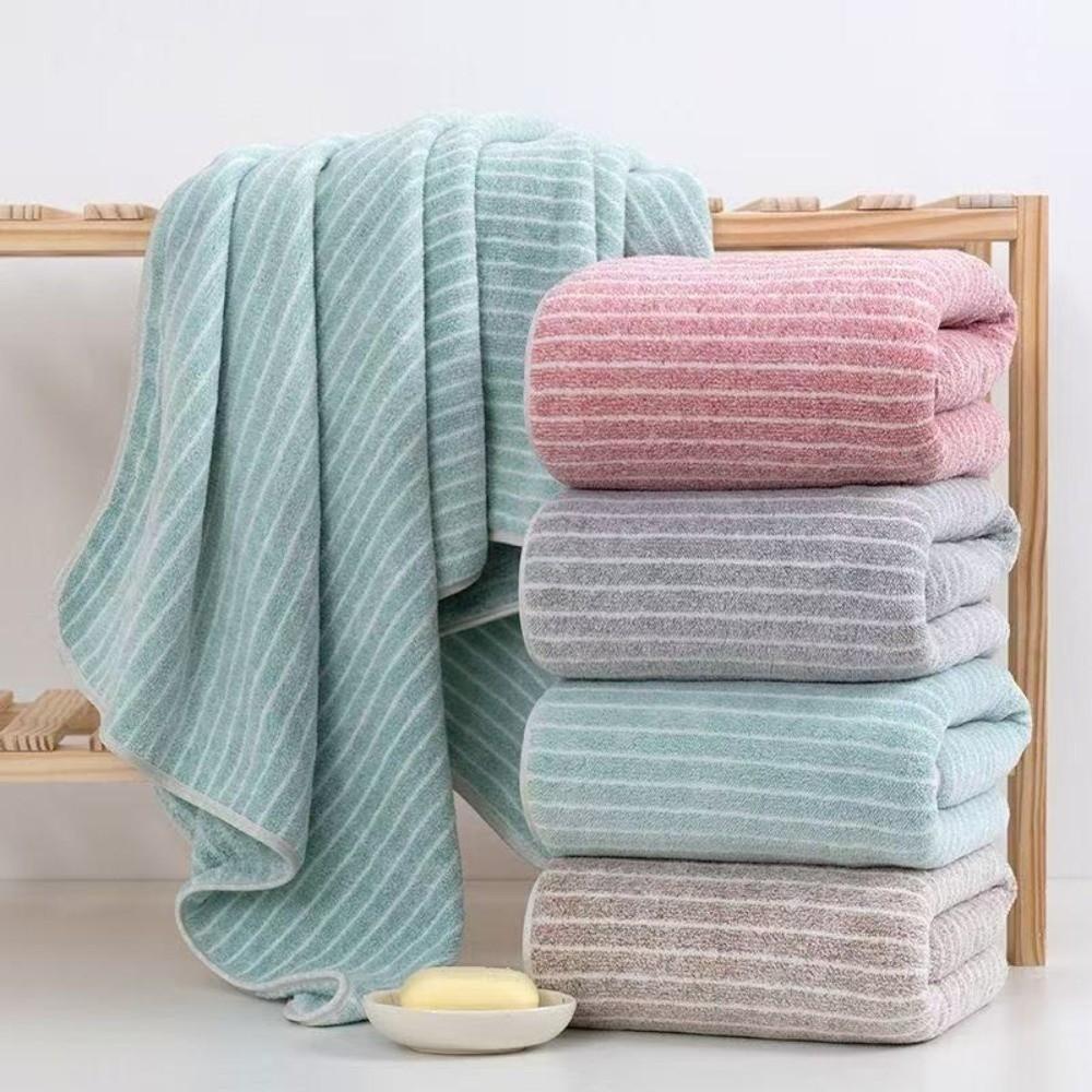 Skin-friendly Fabric Coral Fleece Bath Towel Non-Shedding Comfortable Extra Large Towel Quick Drying Towel