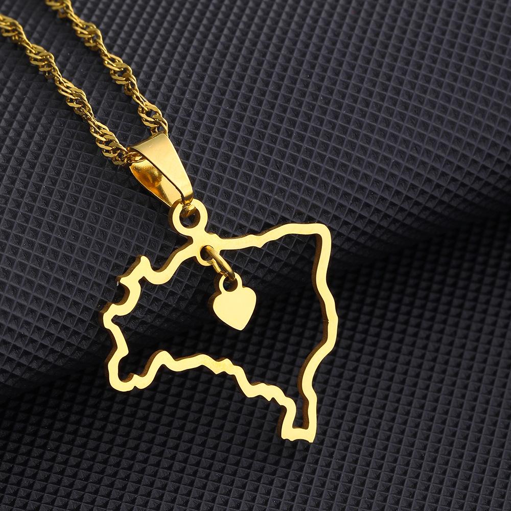 Women's Ethnic Style Heart-Shaped Brazil Map Pendant Necklace