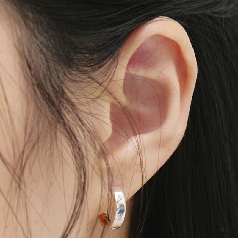 

LOVEMBER [silver 925] Half & Half Hoops SILVER&GOLD