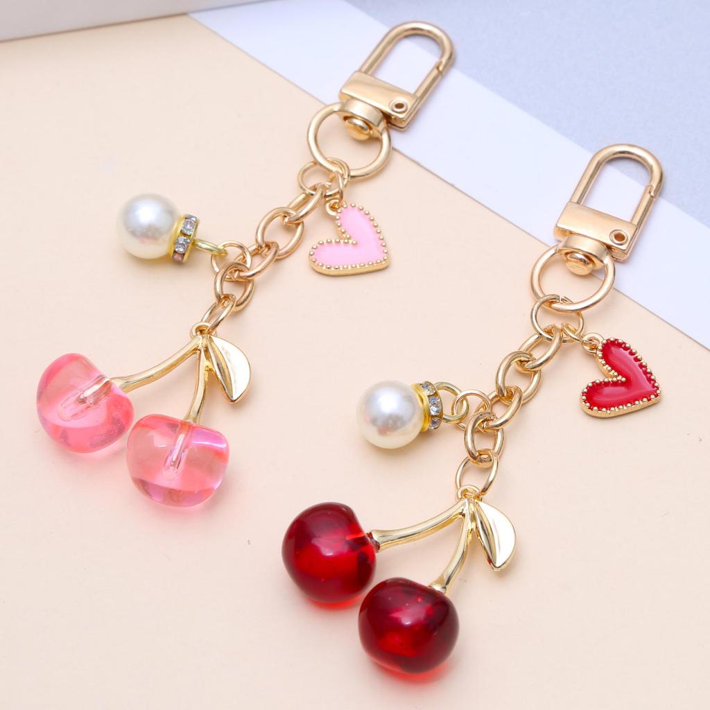 Cherry Heart Keychain with Faux Pearls – European & American Style, Light Luxury Sweet Bag Pendant