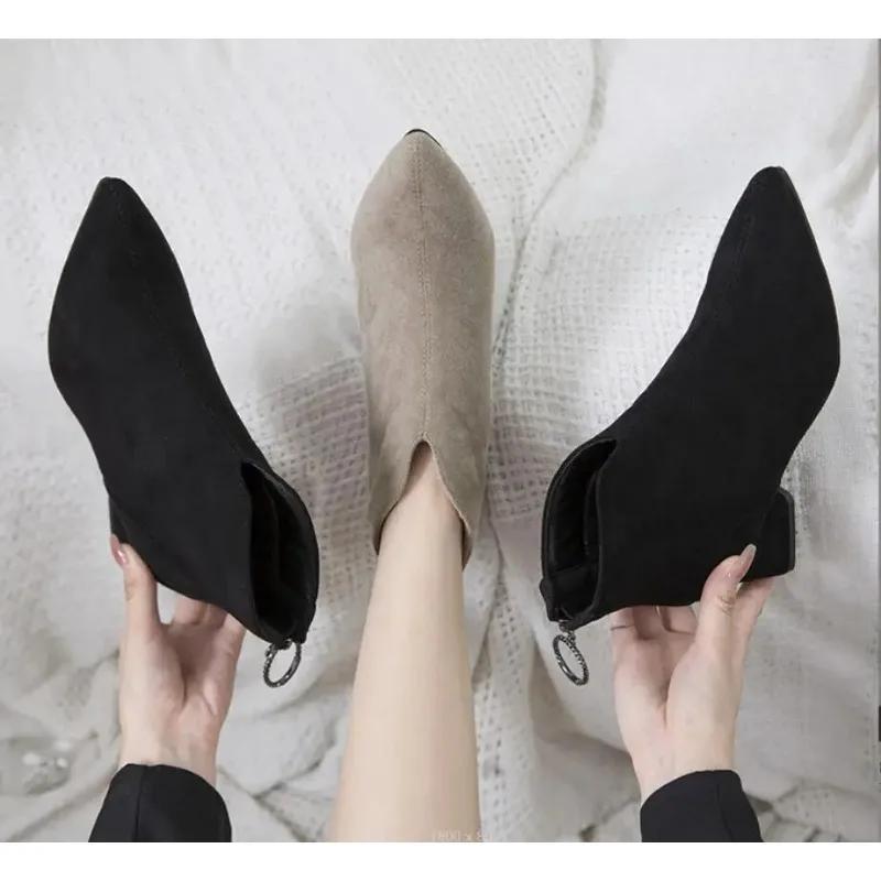 Fashion New Faux Suede Ankle Boots Women Chunky Heeled Plush Shoe Woman Chic Shoes Lady Boot Pointed Thick Heel Short