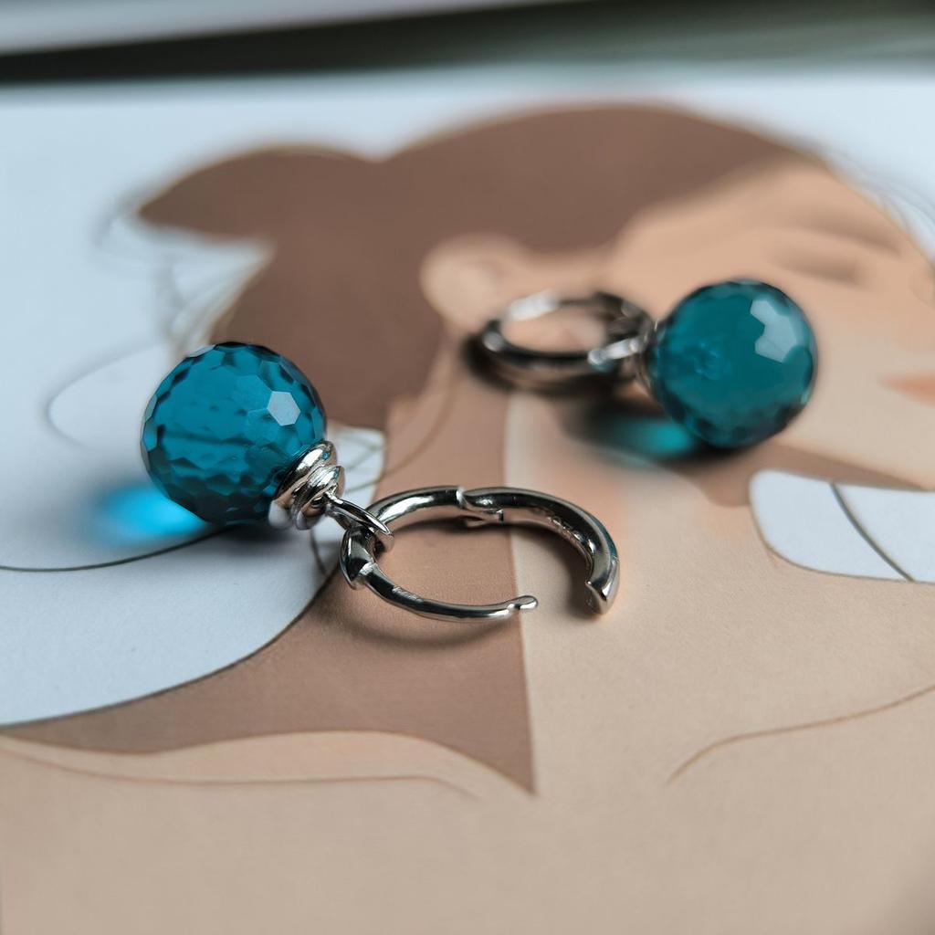 Серебряные серьги с фианитами (2184737)