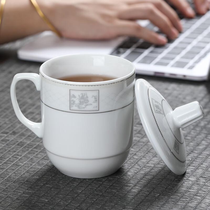 MULTIPOTENT Ceramic Tea Cup with Lid
