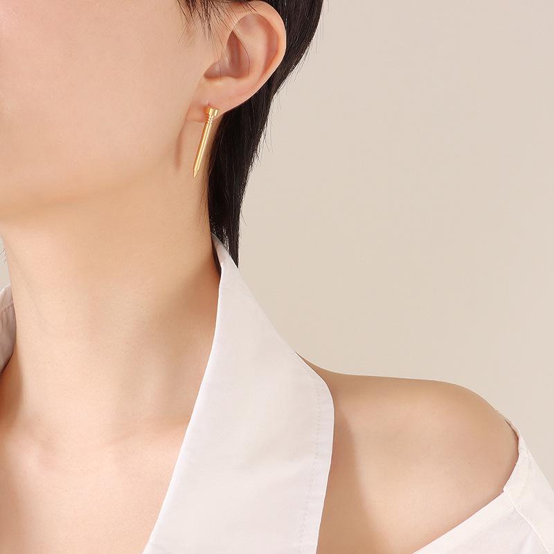 18K Gold Titanium Steel Nail Stud Earrings: Exaggerated European & American Style Hand-Forged for Girls
