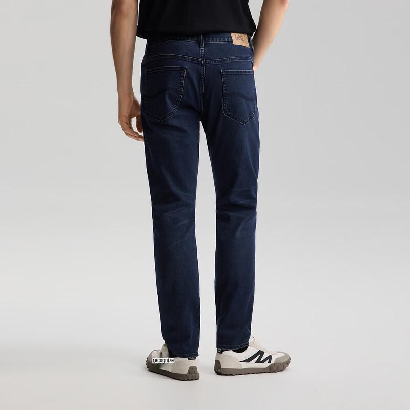 Lee Men's 705 Tapered Fit 5-Pocket Jeans