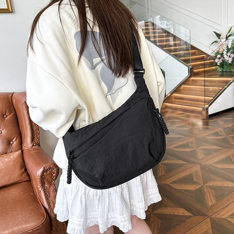 Shoulder Cloth Bag Trendy Dumpling Bag Women's Simple Large-capacity Messenger Bag Women's New Student Small Satchel