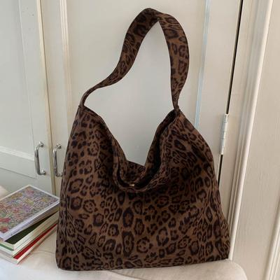 Women's Bag Leopard Print Fashion Bag New Retro Shoulder Messenger Bag Popular Commuter Large Capacity Tote Bag