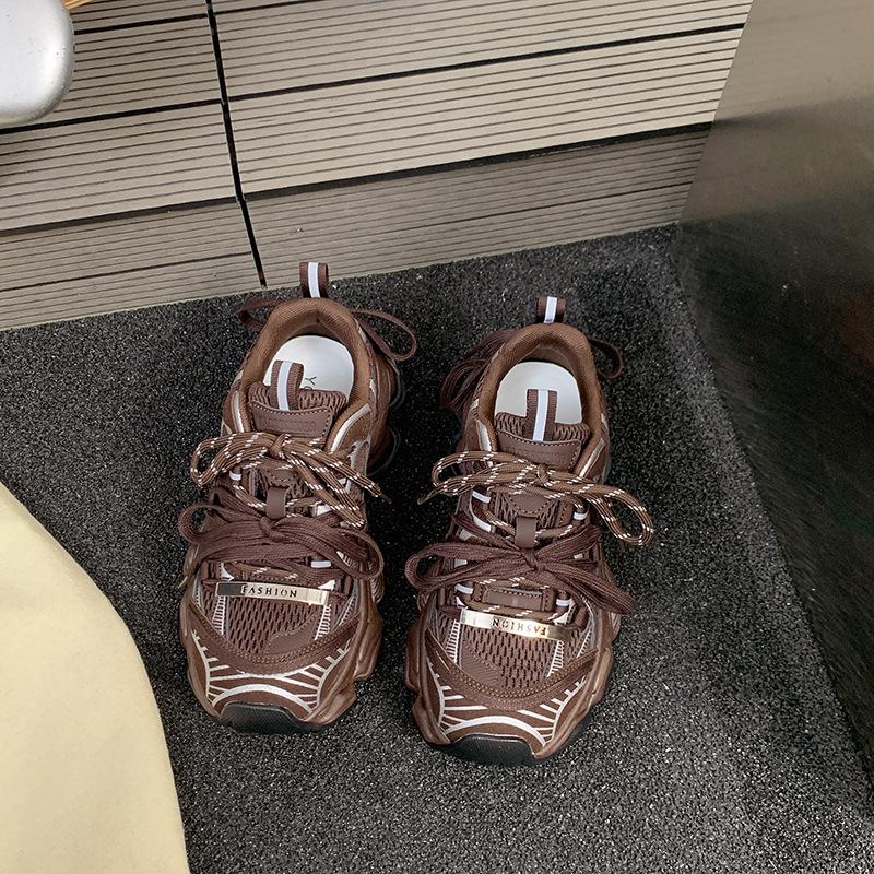 

[Фанфна] Платформа папины кроссовки женские модные крутые 2025 осень новинка увеличивающие рост двойная шнуровка модные повседневные спортивные туфли 40 темно-коричневого