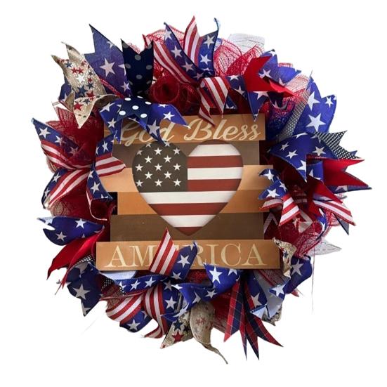 Wooden 4th of July Door Sign for Front Door, Red White Blue Patriotic Hanging Wreath for Independence Day, 250th Anniversary, Home Porch Wall Indoor