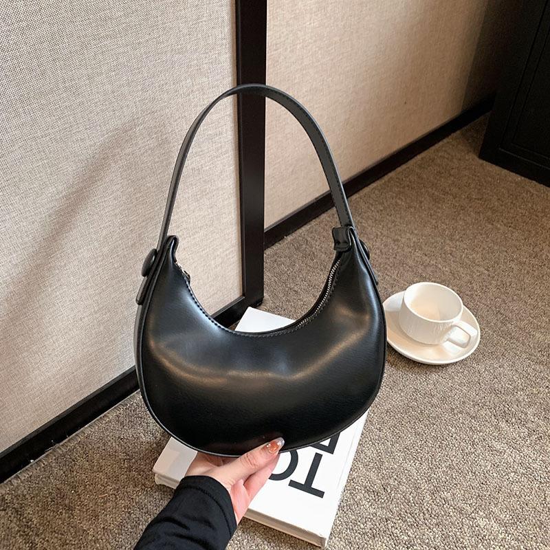 Bag Women's New Armpit Bag Fashionable Solid Color Versatile Portable Shoulder Bag