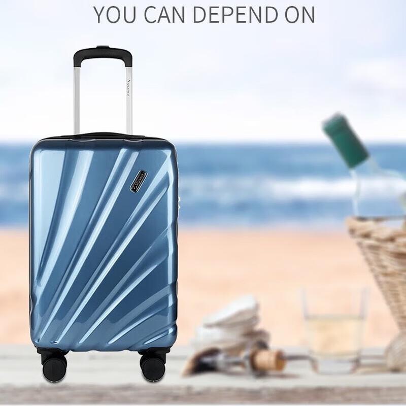 Diplomat HM-6302 PC Hardside Spinner Luggage