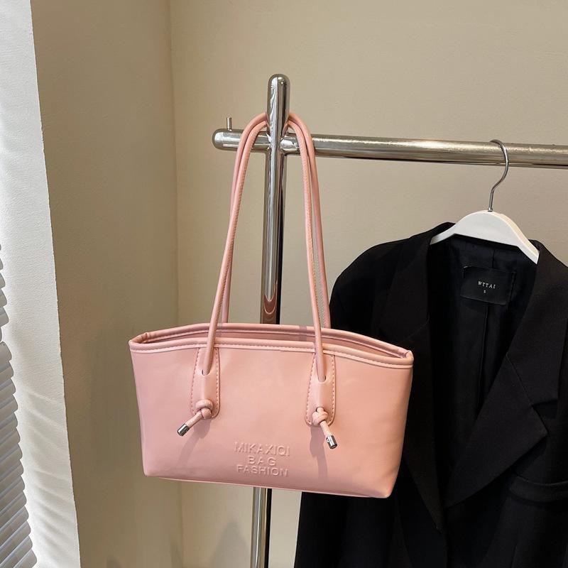 

Популярная маленькая сумка женская новая дорожная сумка через плечо подмышку модная портативная сумка-тоут