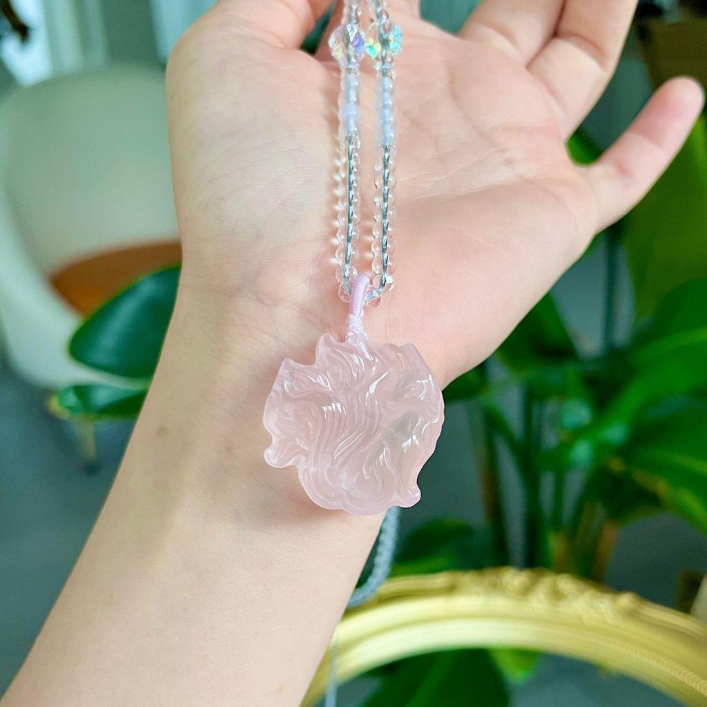 Original Nine-Tailed Fox Pendant Necklace: High-End Natural Crystal Carved Jewelry for Women, Chinese Style