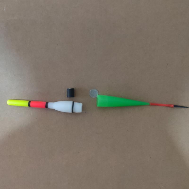 1 ks Voda Jasný Plastový Elektronický Bělící Větruodolný Bělící Elektronický Svítící Bělící Rybářské Potřeby