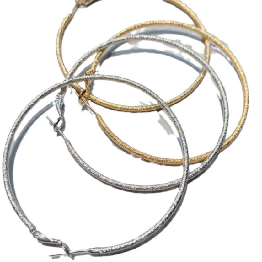 Autumn-Winter Personalized Elegant Hoop Earrings - Simple, Stylish, Light Luxury, High-End Fashion for Women