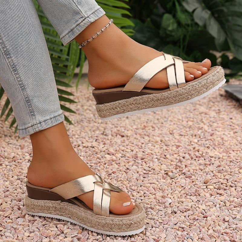 Lightweight Straw Sole Wedge Slippers Summer New Round Toe Open Toe Crossover Strap Cutout Platform Sandals