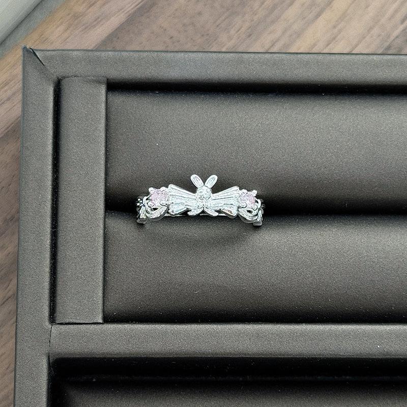 Light Luxury Niche High-End Butterfly Love Zir*****Pen Ring Temperament Full Of Diamonds Personality Super Fairy Stacked Ring Woman