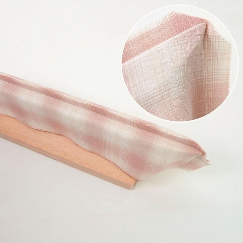 Presor de Cusătură și Instrument de Întoarcere a Colțurilor pentru Proiecte de Quilting și Cusut Eficiente, Fabricat din Materiale Lemnoase