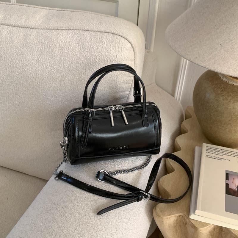 Retro Oil Wax Leather Handbags for Women 2026 New Commuting Mini Cylindrical Bags Simple Shopping Letter Crossbody Bag