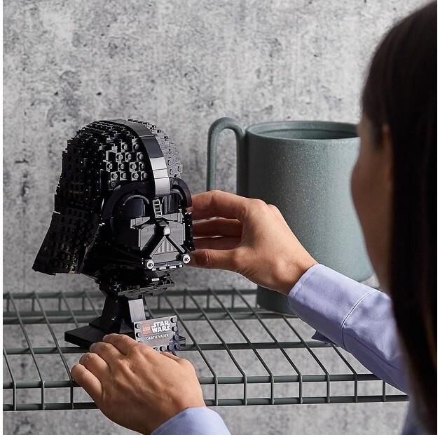 LEGO Star Wars 75304 Darth Vader Helmet