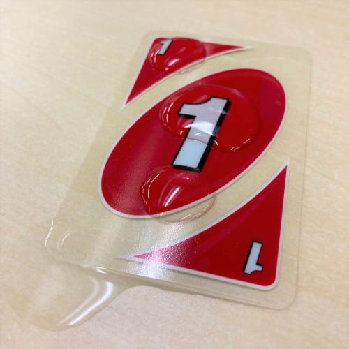 Mattel Games UNO H2O Waterproof Card Game for Outdoor Use, 2-10 Players, Ages 7 and Up (HMM00)