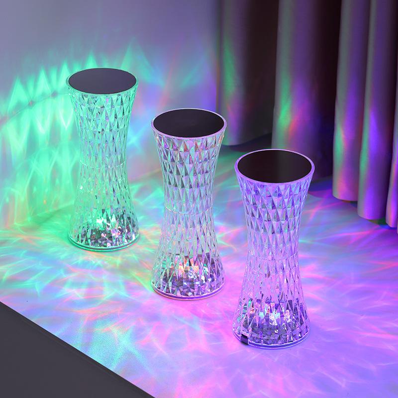 RGB16 Barevná Diamantová Stolní Lampa USB Nabíjecí Křišťálové Noční Lampičky Akrylová Dekorace Noční Světla Ložnice Postel LED Osvětlení Dárek