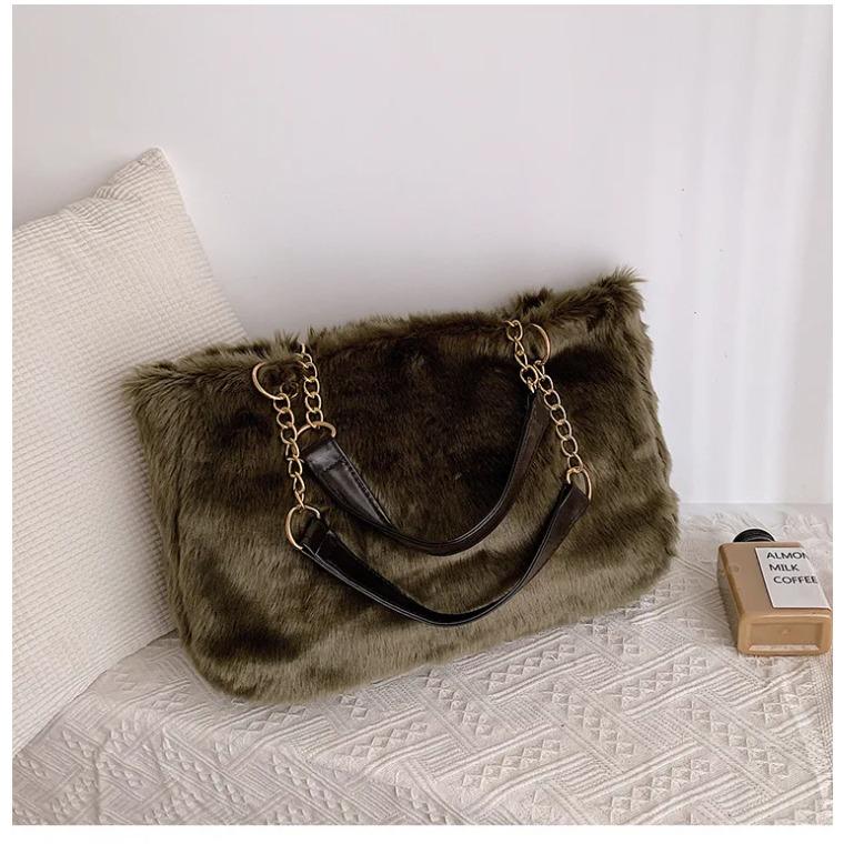 New Fashion Women's Designer Bag Soft Fur Quality Large Capacity Shoulder Bag Chain Large Bags