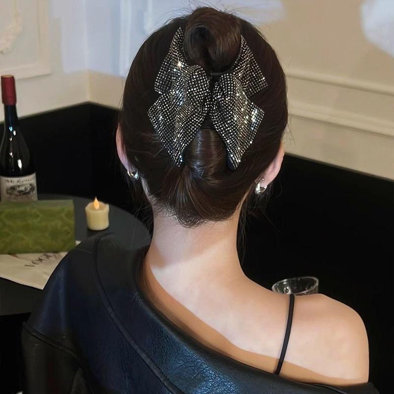 Fashion Rhinestone Hair Clip Temperament Shiny Hair Claws Fabric Triangular Hairpin Hair Accessories For Daily Party Gift
