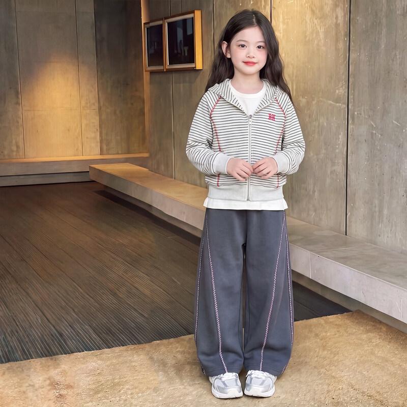 Moonkids Girls' Stylish Autumn Zip-Up Hoodie and Pants Set
