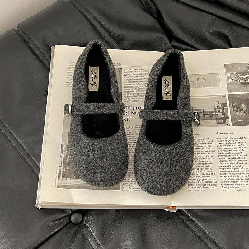 Gentle square head bag head single shoes with fairy style grandma shoes autumn and winter retro style solid color Mary Jane shoes cotton shoes