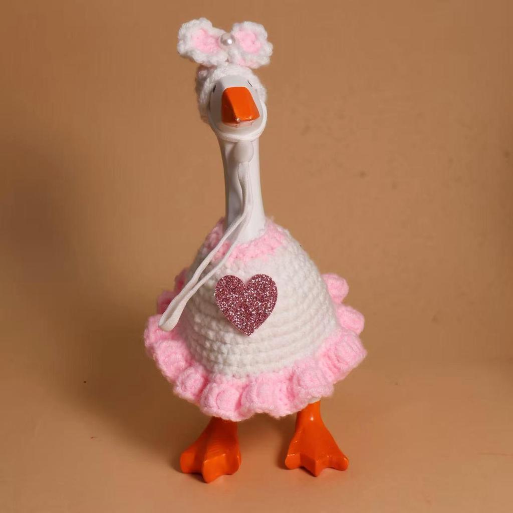 Valentine's Pearl Desktop Goose Set with Mini Knitted Hat & Adjustable Wings Clothing