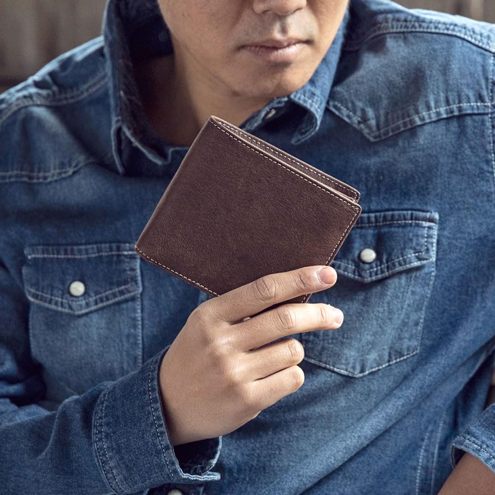 Snovist Camel Leather Men's Bifold Wallet with Free Personalized Engraving (01.Brown)