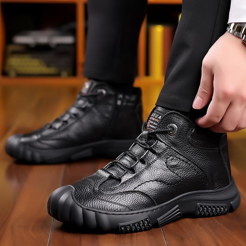 The first layer of cowhide velvet casual cotton boots is in stock for winter warm front strap side zipper real hair inner men's cotton shoes