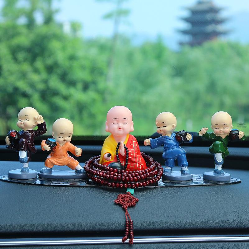Solar-Powered Zen Monk Chanting Car Ornament: Creative Decoration for Car Interiors