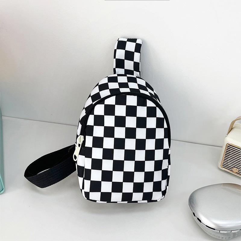 Kids' Trendy Plaid Crossbody Bag - Lightweight Single-Shoulder Bag for Boys and Girls, Small Size for Primary School Students