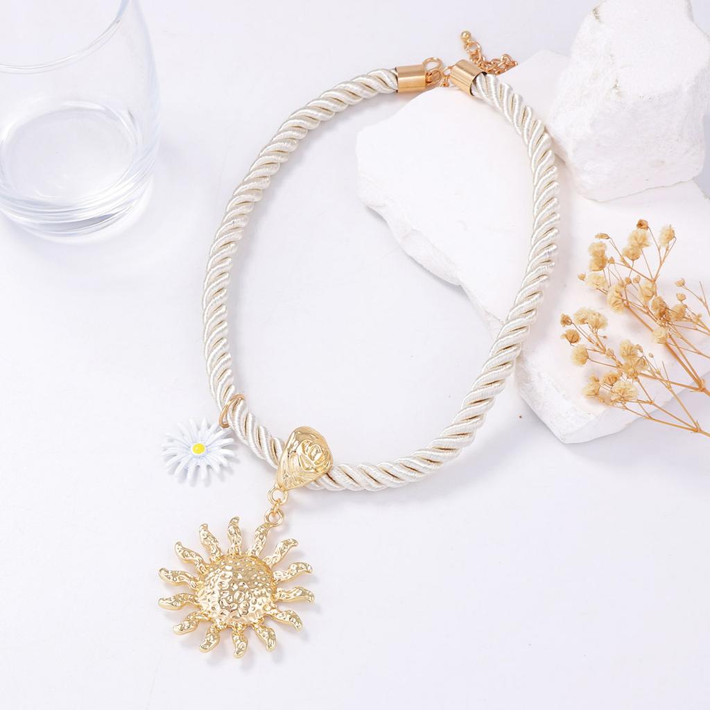 European and American Personality Trend Party Exaggerated Necklace Vacation Beach Marine Alloy Sun Pendant Women's Fashion Accessories