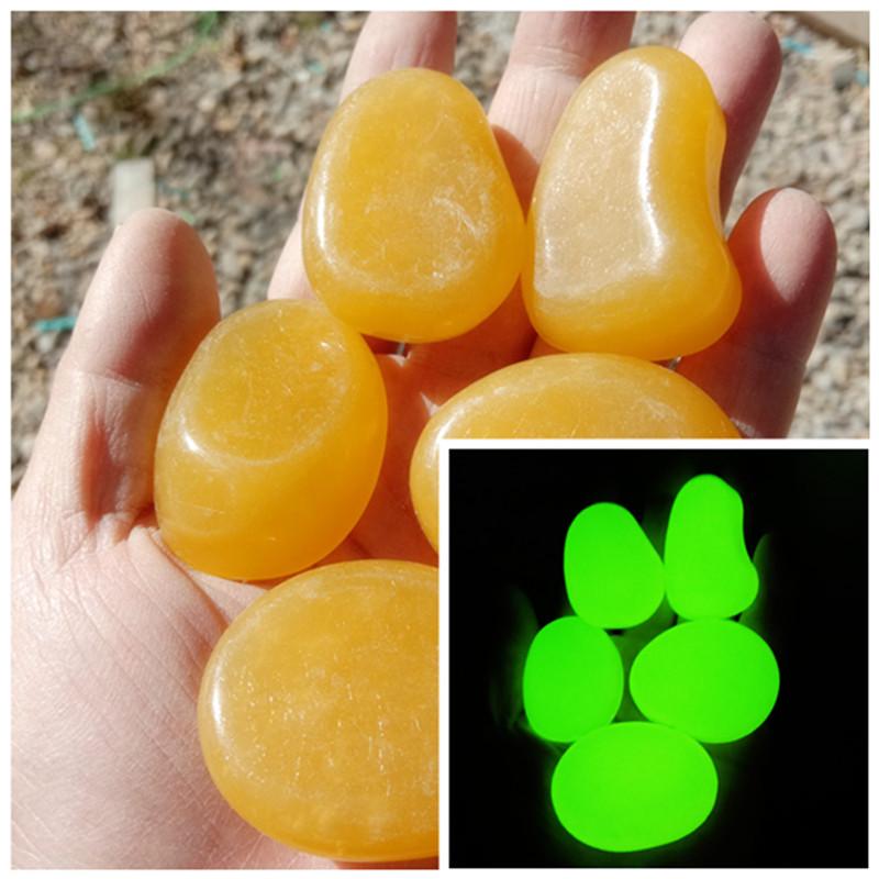 4.5cm Luminous Plastic Garden/Aquarium Pebble, 15g Fluorescent Stone for Paving & Landscaping