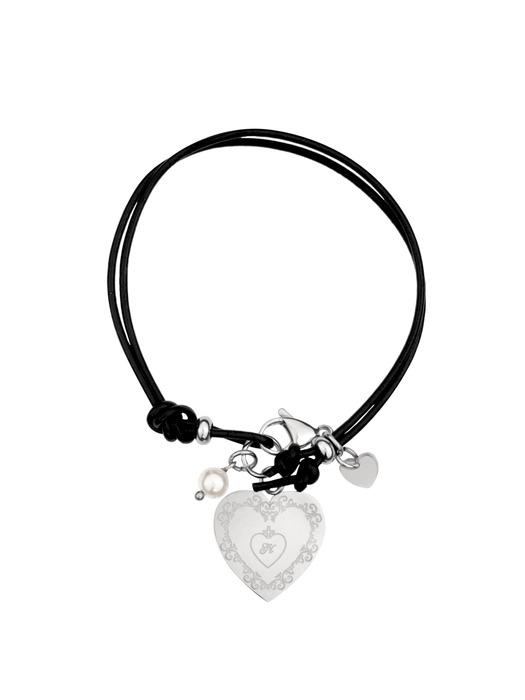 

nff heart luxe leather keyring-black ONE