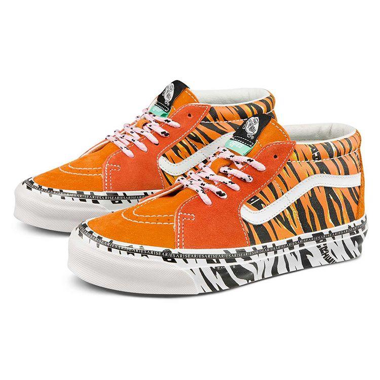 Vans Unisex Aries x Og Sk8-Mid Lx Tiger Bright Orange Black VN0A4BVC9WW