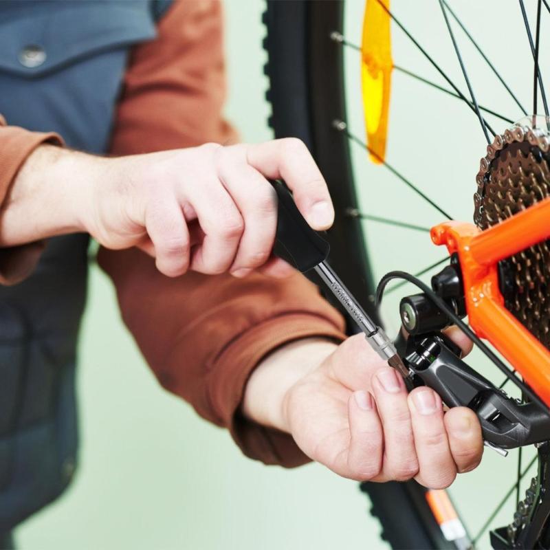 1/4inch 6.35mm Small Ratchet Handle With Ergonomic Grip Suitable For Precise Repair Assembly Model Making & Repair Tasks