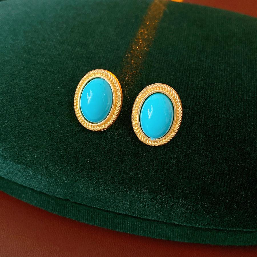 High-End European & American Retro Oval Geometric Silver Stud Earrings