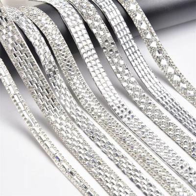 Šití a pletení – Kamínky