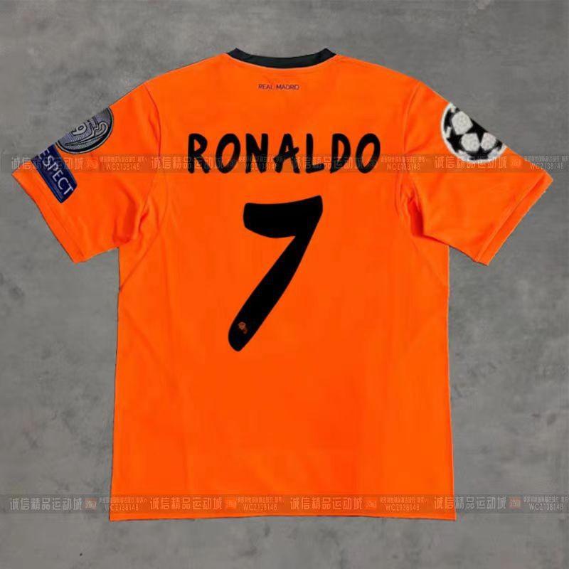 Vintage Football Jerseys Classic Bayern Muller Lahm Kaka Bale Robben Henry Ronaldo Team Sports