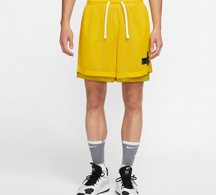 Nike Casual Shorts Men's Yellow Moderate CD0368-735