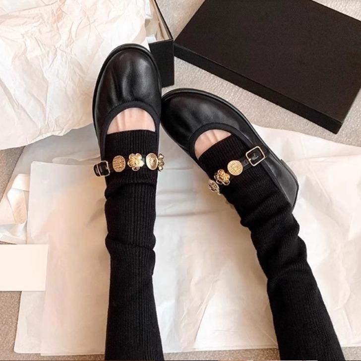 Sheepskin version~ Xiaoxiangfeng round head gold coin flat bottom Mary Jane shoes new fairy temperament shallow mouth ballet single shoes woman