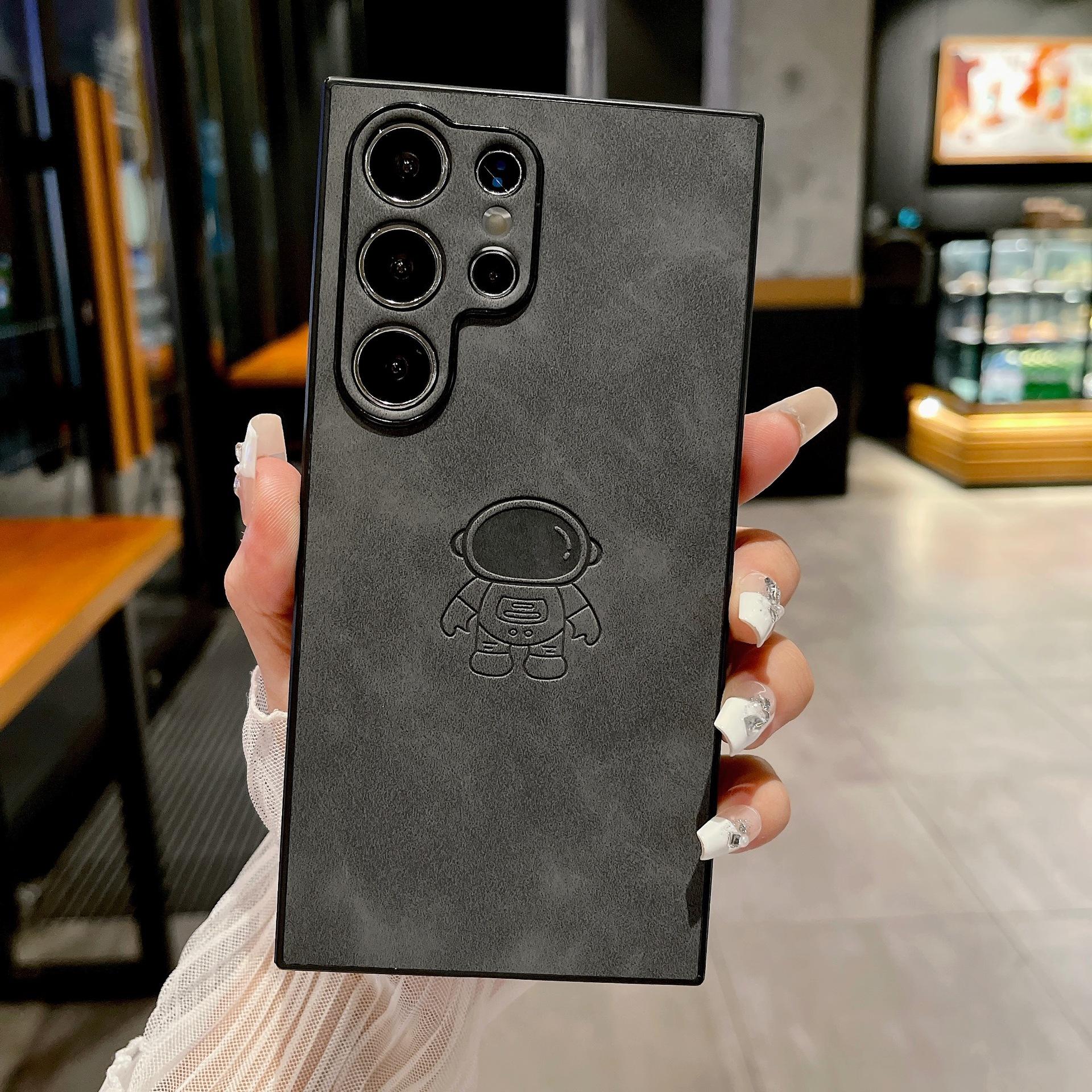 

Suitable for Samsung S25ultra Lambskin Astronaut S24U Mobile Phone Case Magnetic S23 Fe Cartoon S22 Galaxy S25