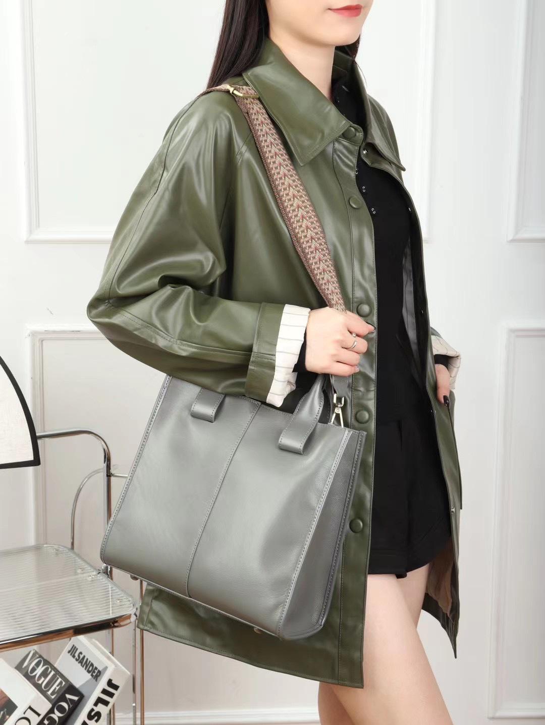 

Винтажная женская сумка-тоут большой вместимости - Натуральная кожа коровьей шкуры растительного дубления с дизайном коры дерева (M768)