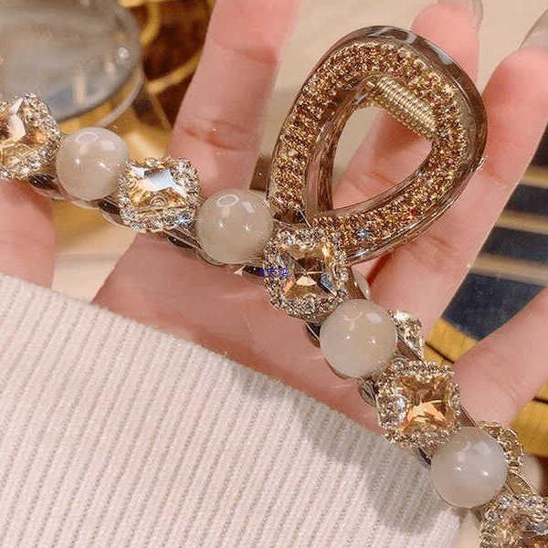 Elegant Korean Luxury Beaded Diamond Claw Hair Clip for Women